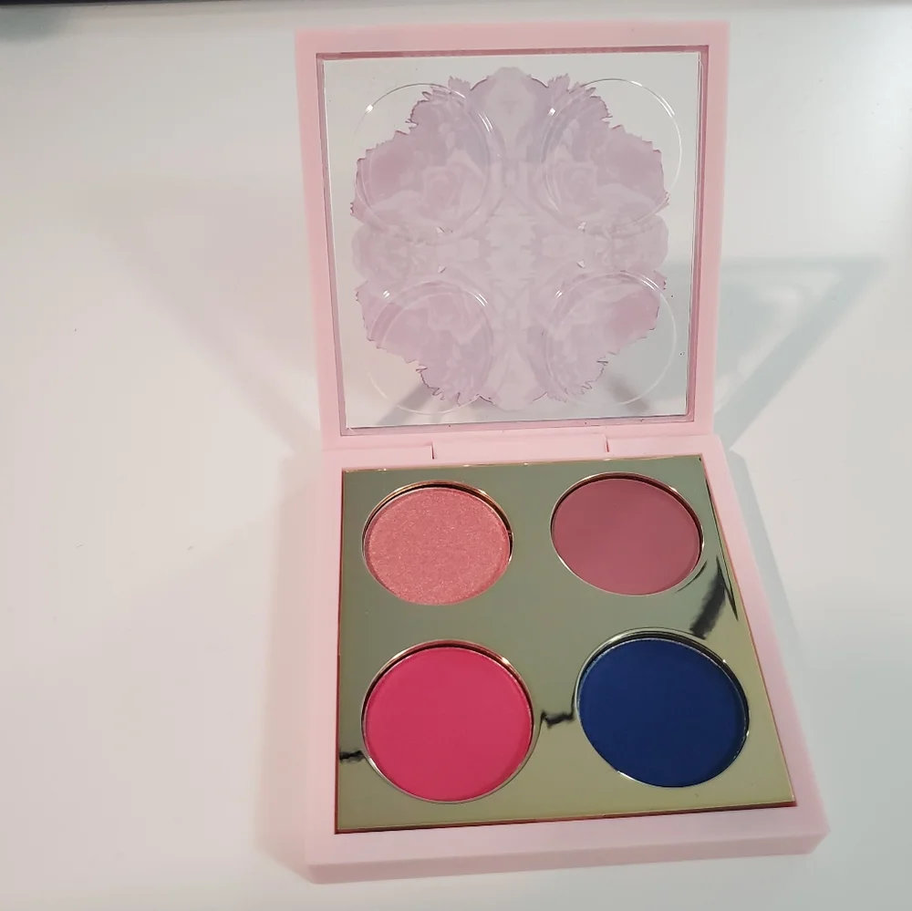 MAC x Patrick Starrr Play With Me Eyeshadow Quad Floral Realness Limited Edition